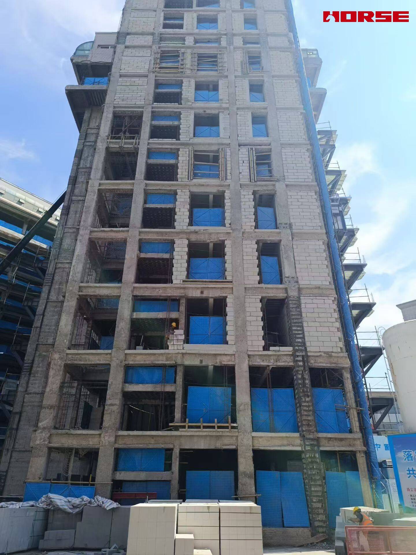 Rénovation et renforcement structurel d'un immeuble de bureaux de grande hauteur Rénovation et renforcement structurel d'un immeuble de bureaux de grande hauteur