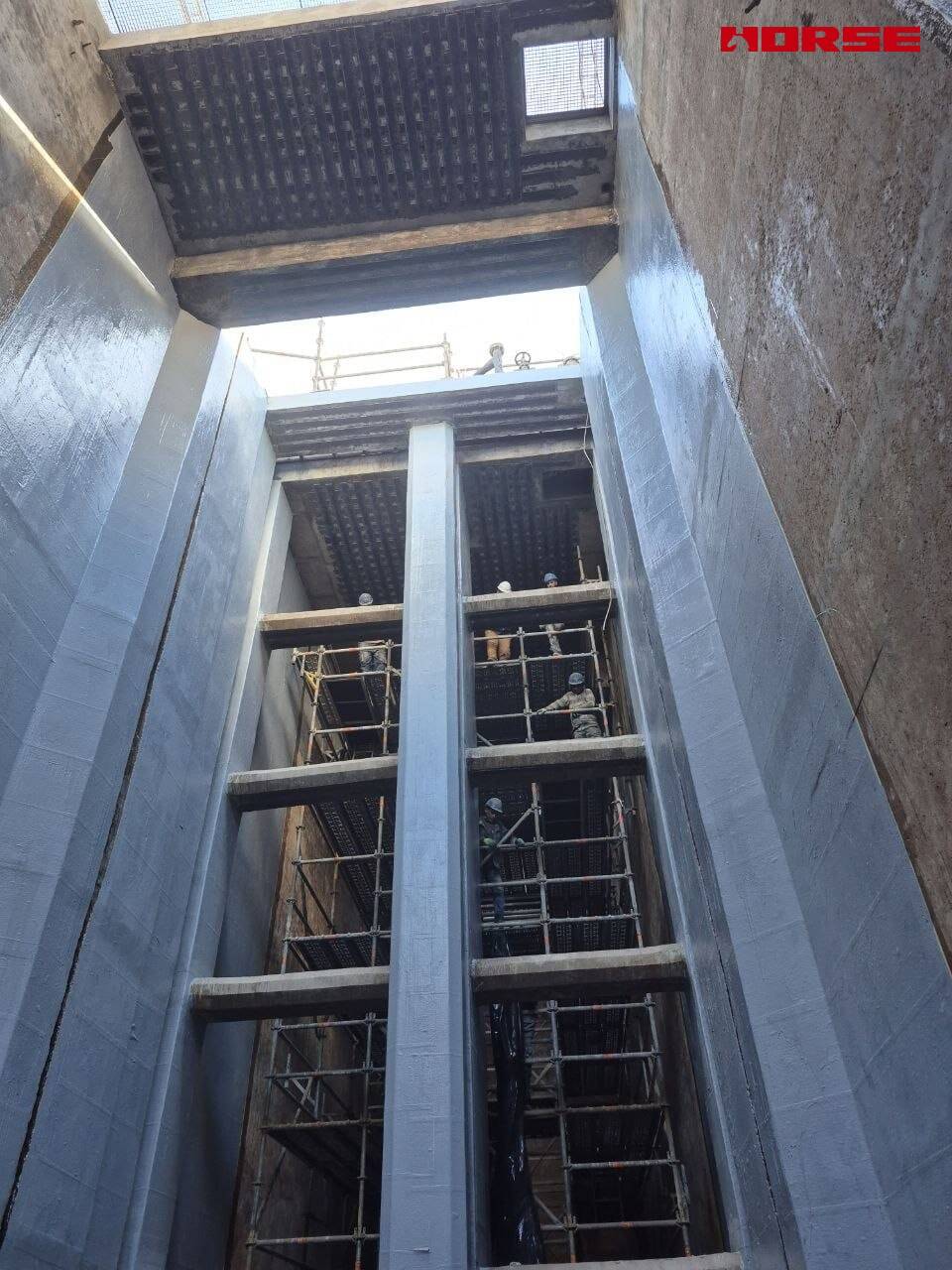 Fibre de carbone pour la réhabilitation d'infrastructure maritime | Renforcement d'une station de pompage d'eau de mer pour installation pétrolière et gazière en mer