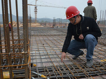 Augmentation de la charge : gare sud du train à grande vitesse de Loudi