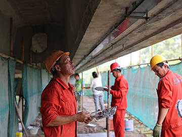 Ingénierie des ponts à grande vitesse - Stratifié CFRP précontraint
