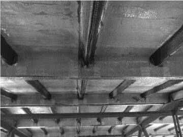 Réparation de treillis en fibre de carbone de poutres et de dalles